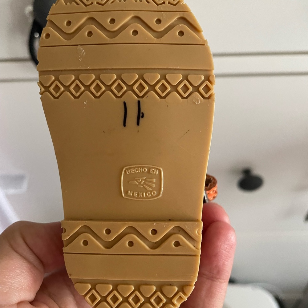 Authentic Huaraches - Picture 5 of 9